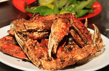 Những món hải sản mê hoặc dân Sài Gòn